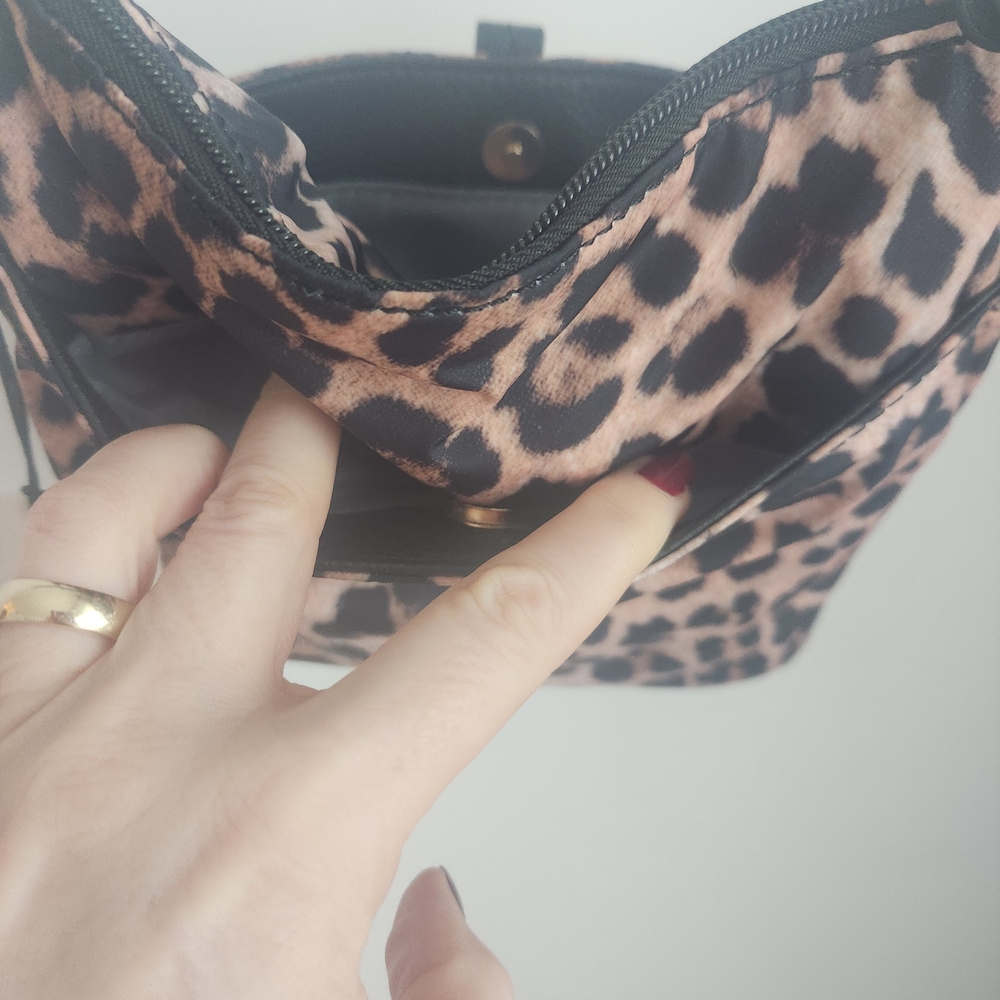 Kate & Alex Cuffaro Nylon Leopard Print Crossbody Bag - Picture 8 of 15